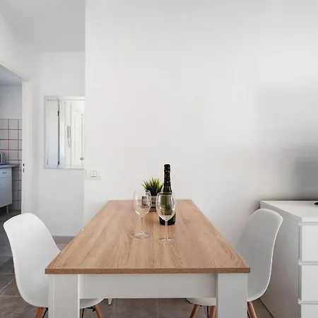 Bonito Apto Cristian Playa By Paramount Holidays Los Cristianos (Tenerife)